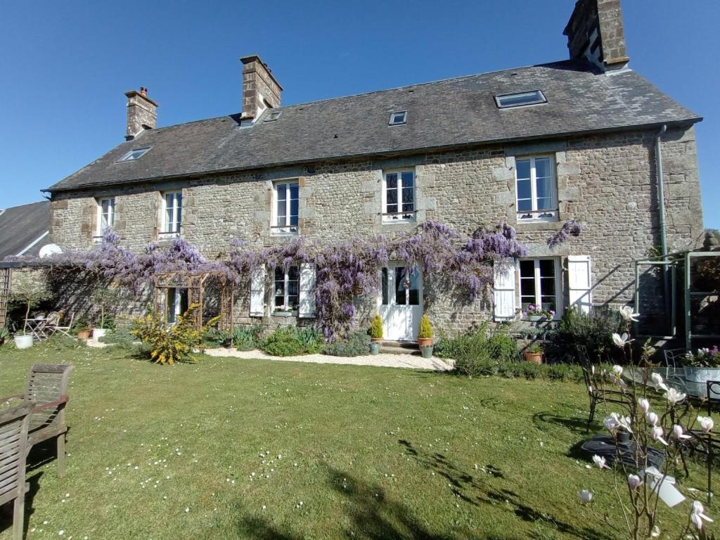 Le Presbytere Beauficel Exterior foto